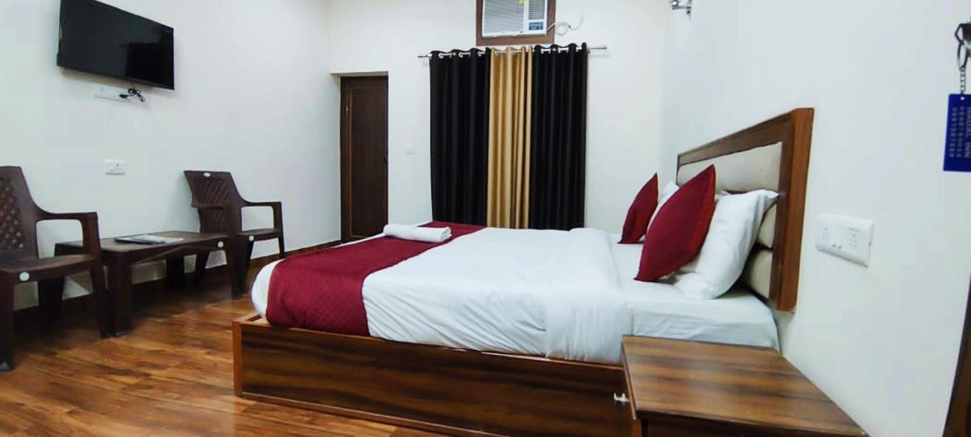 Luxury Rooms In Safdarjung Enclave Near Aiims & Safdarjung Hospital New Delhi Exterior photo